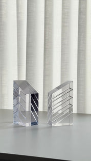 Vintage Mid-Century Modern Lucite Clear Bookends by Astrolite Ritts, 1970s