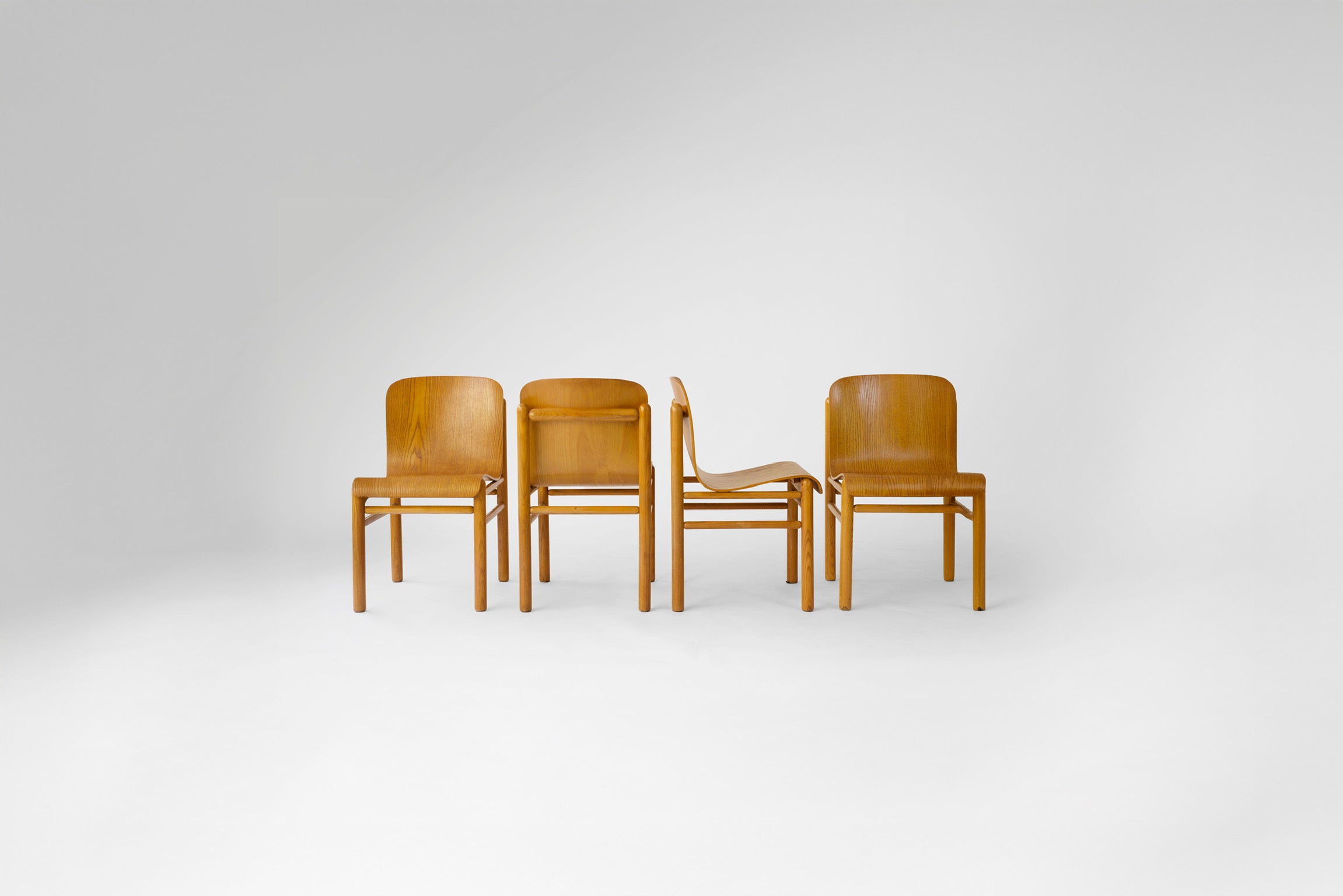 Mid-Century Bentwood Dining Chairs 1960s–1970s Italy Set Of 4