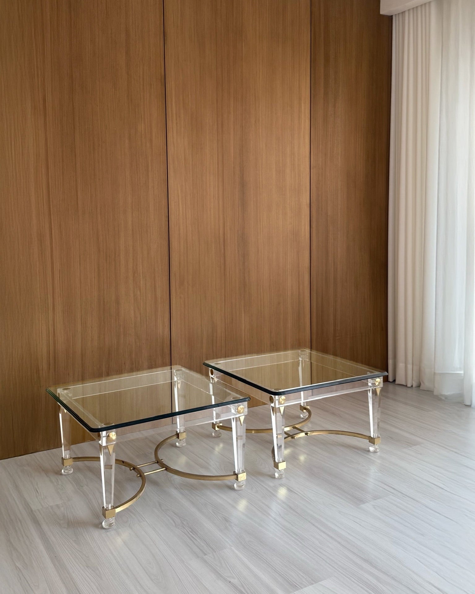 Hollywood Regency Lucite & Brass Tables 1970s Set of 2